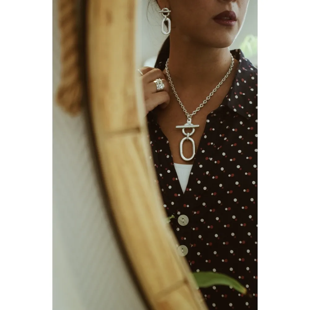 Secret de Cuir N°766 collier pendentif ovale argenté
