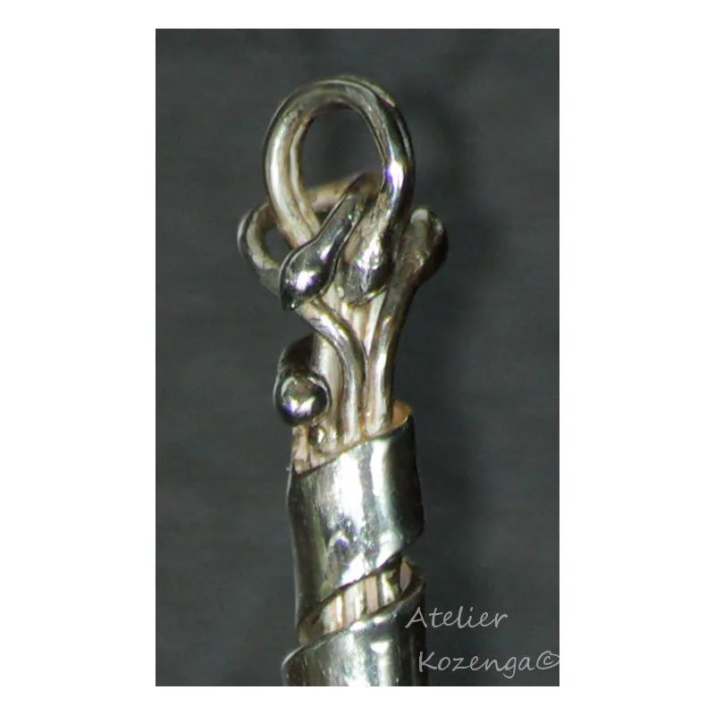 L'Atelier Kozenga Torsade d'Héma pendentif argent hématite