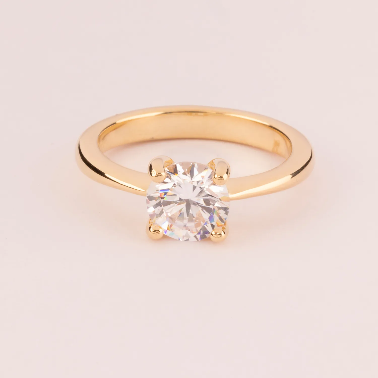 Ultima Edizione solitaire 4 griffes 7 mm bague