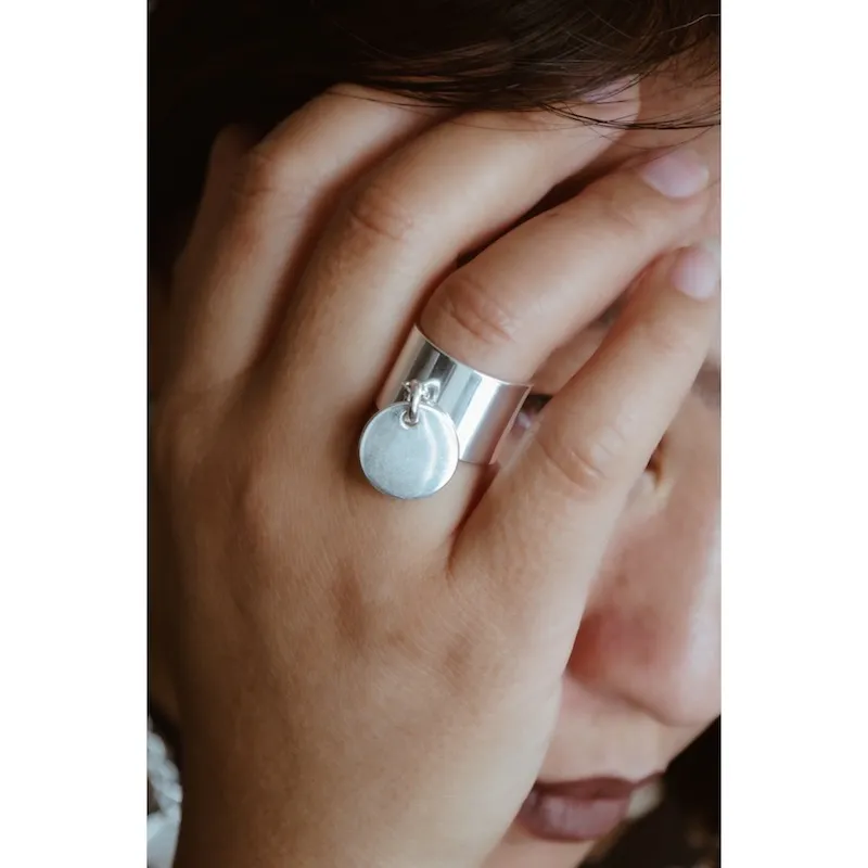 Secret de Cuir N°15 bague pastille réglable argent