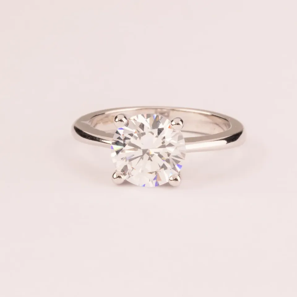 ULTIMA EDIZIONE Solitario 9 mm bague solitaire tige lisse