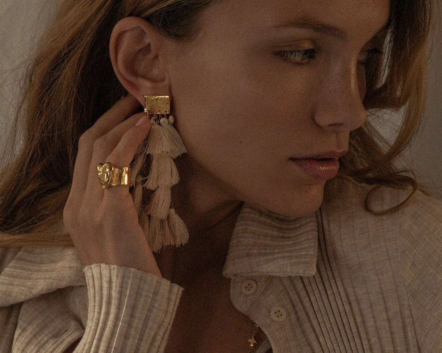 Elise Tsikis Egra bague coeur réglable or jaune