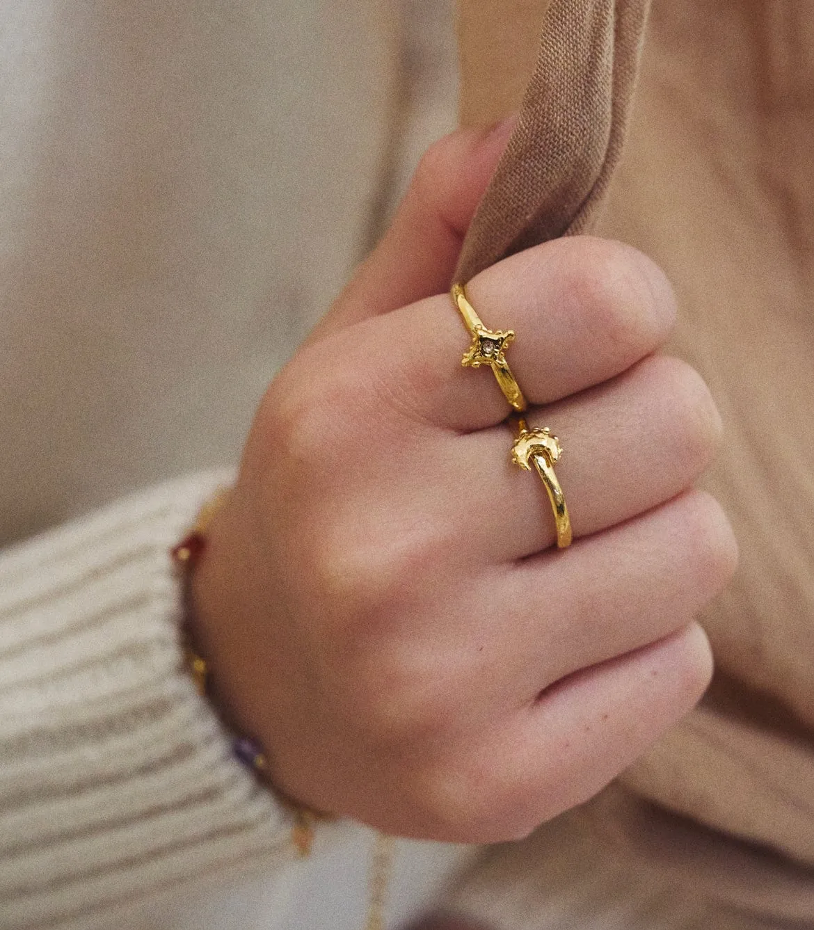 Elise Tsikis Celeste bague dorée femme ajustable