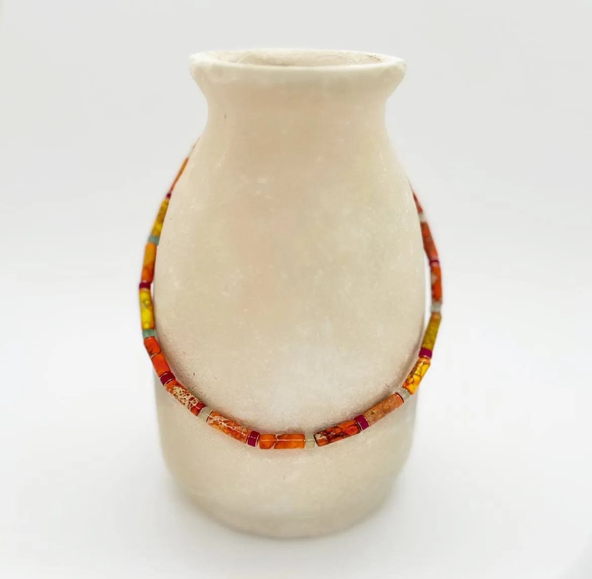 Elise Tsikis Inca collier perles orange 33 cm