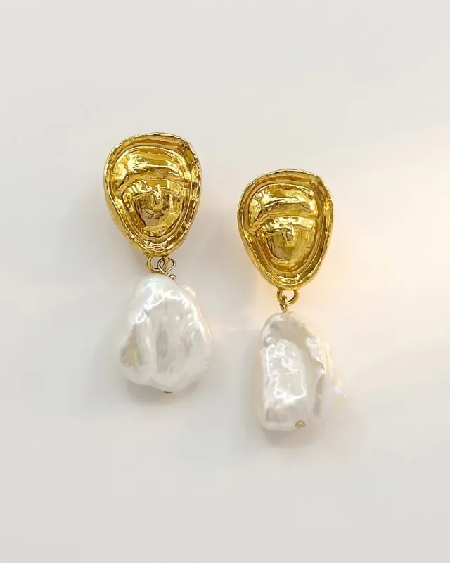 Elise Tsikis Glossa boucles d'oreilles perle baroque