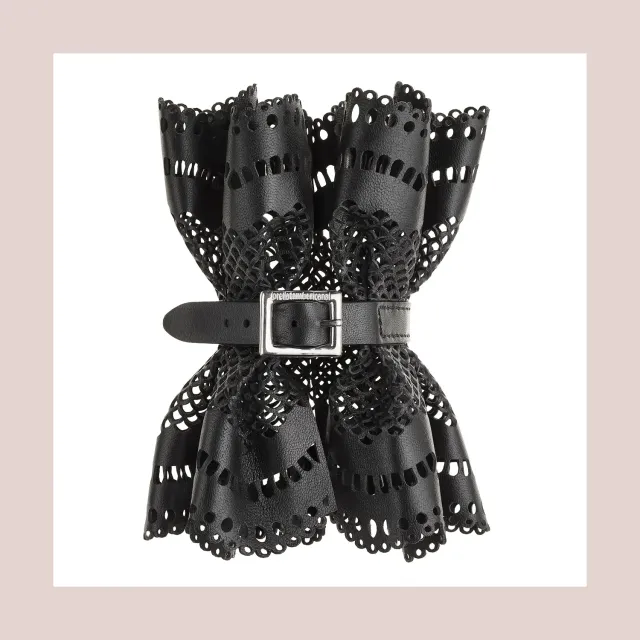 Lorella Tamberi Canal Victoria manchette cuir noir boucle argentée