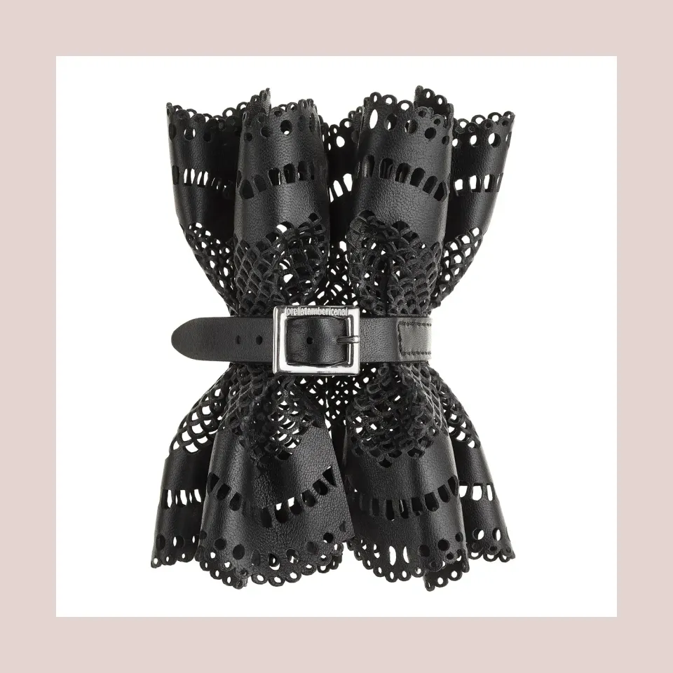 Lorella Tamberi Canal Victoria manchette cuir noir boucle argentée