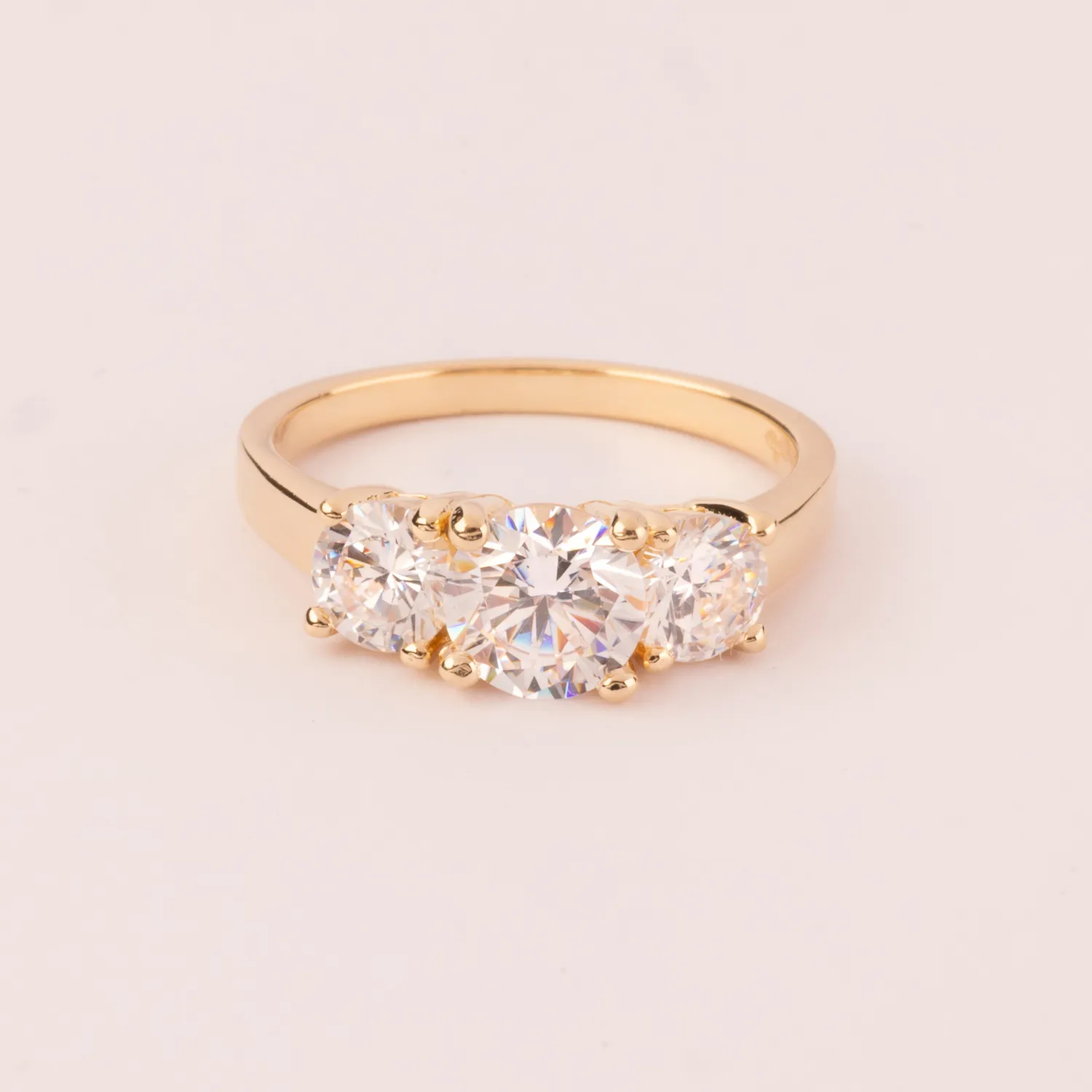 Ultima Edizione trilogy 6.5 mm bague pierre centrale
