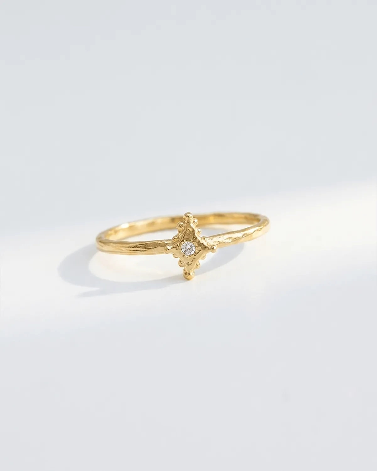 Elise Tsikis Meteor bague réglable dorée bleu nuit