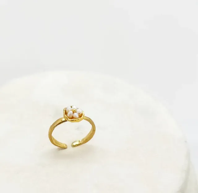 Elise Tsikis Gelani bague enfant réglable rose perles