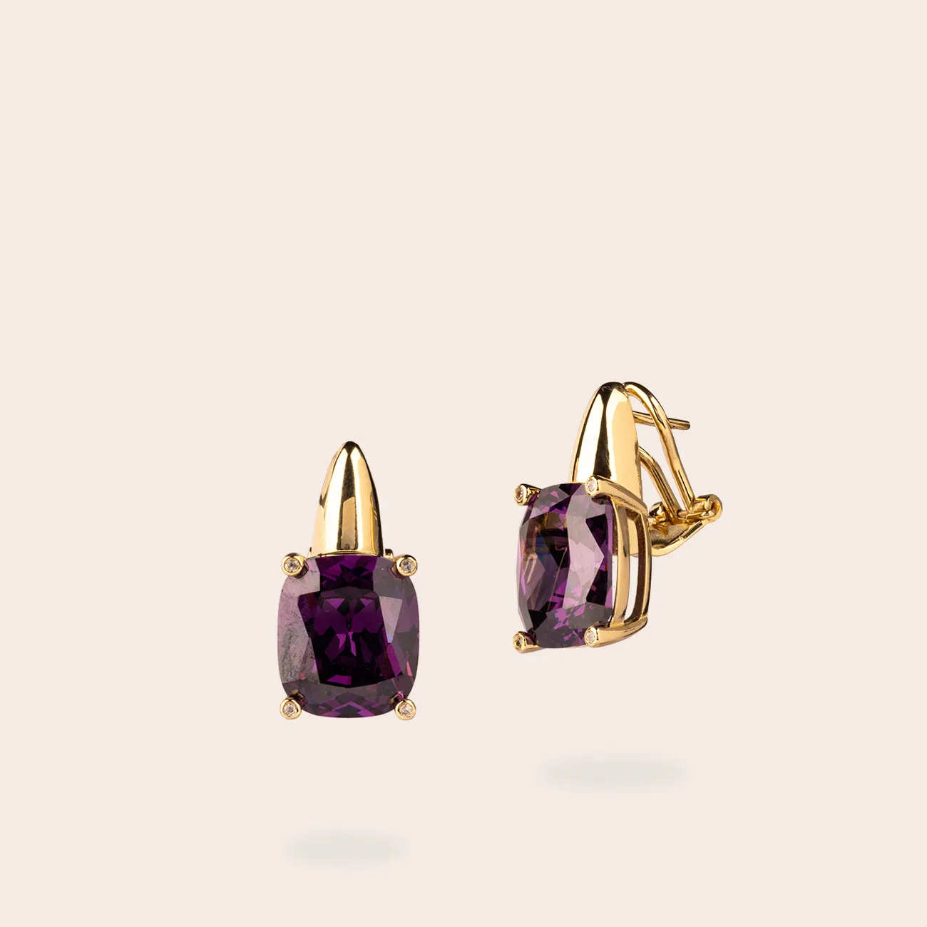 Ultima Edizione taille émeraude boucle zircon couleurs