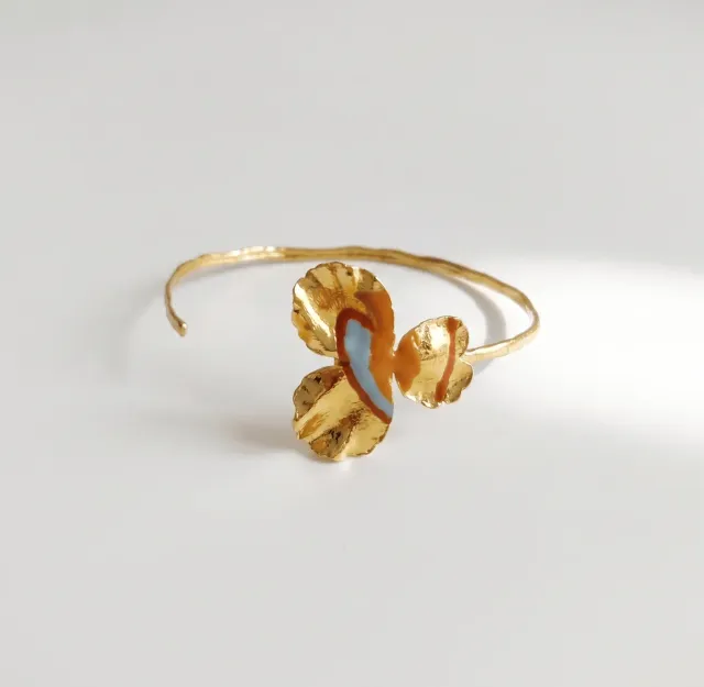 Elise Tsikis Pensée bracelet jonc fleur or jaune