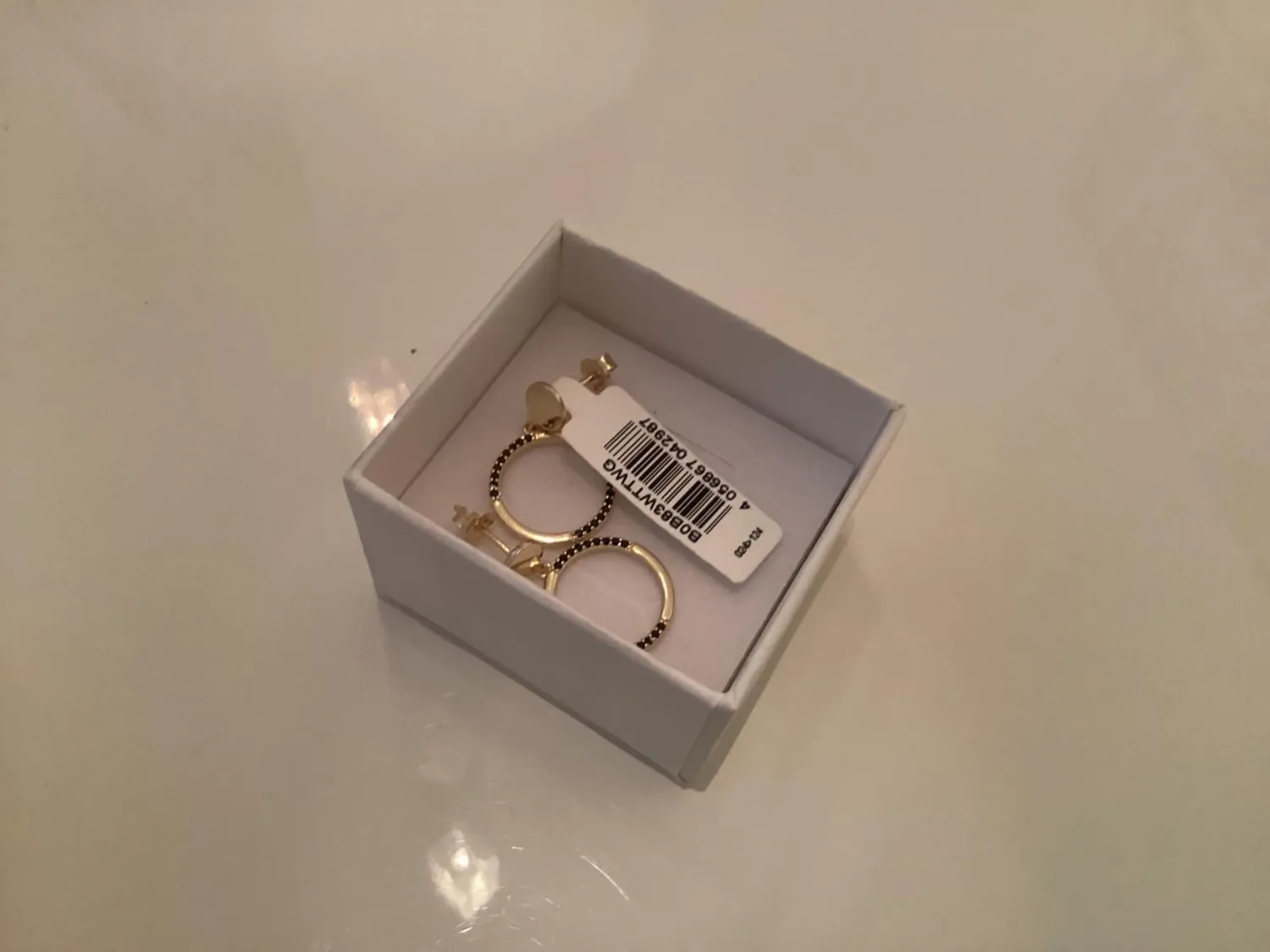 s.Oliver 2034889 boucles d'oreilles pendantes noires femme