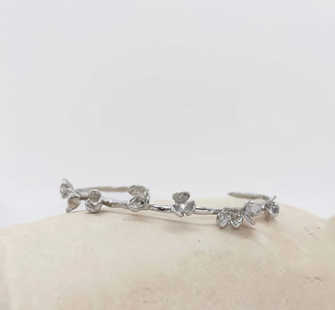 Elise Tsikis Teplice bracelet jonc fleurs or jaune